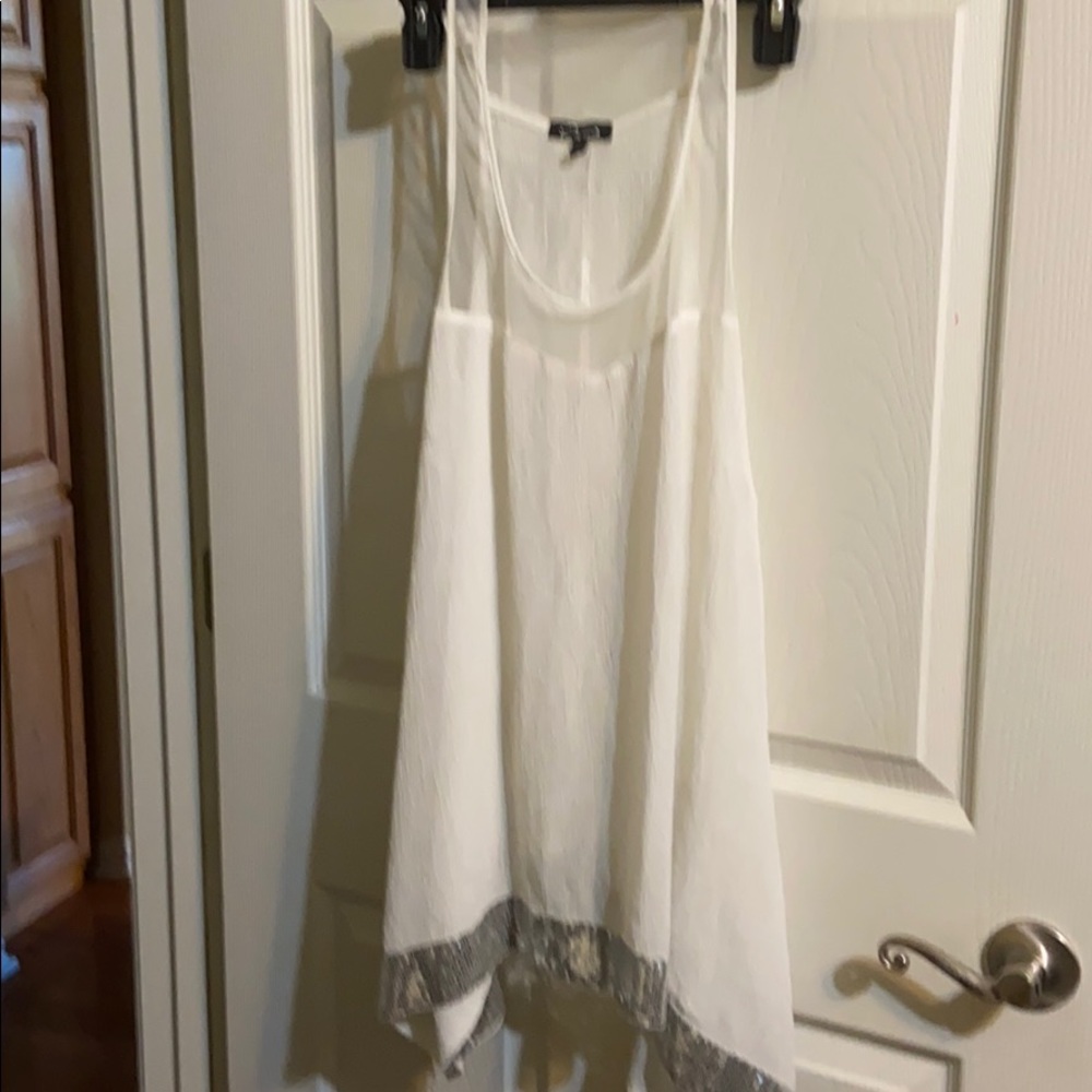 White swing tank
